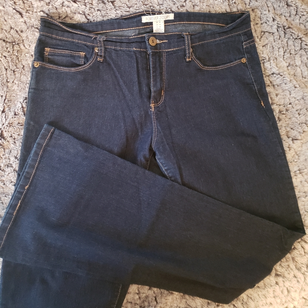BOOT CUT JEANS
